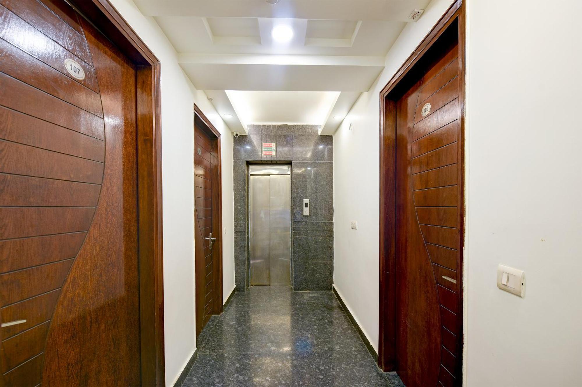 Hotel Sohana Palace Near New Delhi Railway Satation 外观 照片
